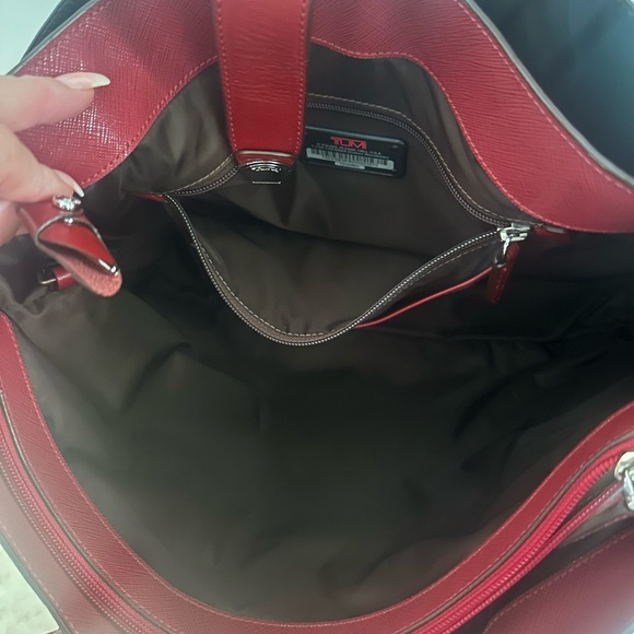 Tumi Villa Turin Leather Tote -Business/Travel/School Satchel/Laptop in Red - Picture 8 of 12